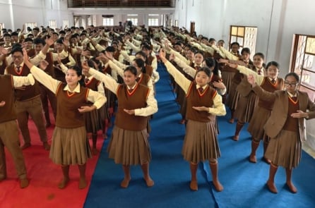 10 trường học ở Ấn Độ học Pháp Luân Công, nhiều hiệu trưởng ca ngợi Chân, Thiện, Nhẫn