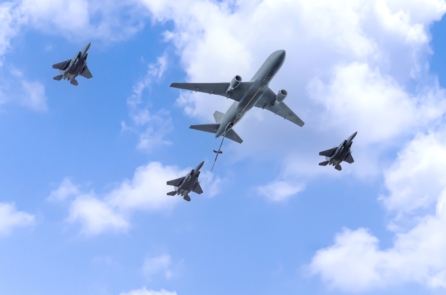 Mỹ bất ngờ tăng viện cho Israel, điều thêm máy bay tiếp nhiên liệu tới Trung Đông