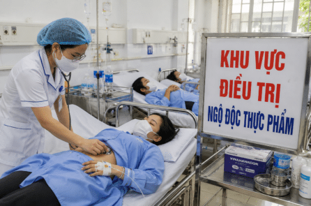 Bộ Y tế đề nghị điều tra vụ 150 người nghi ngộ độc sau ăn bánh mì ở Gia Lai 