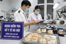 Hà Nội xử phạt hơn 1,35 tỷ đồng các cơ sở sản xuất răng giả