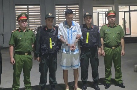 Huấn Hoa Hồng bị bắt tạm giam với cáo buộc liên quan kế toán, lừa đảo