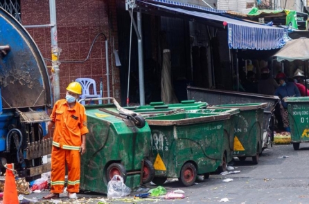 TP.HCM áp mức giá thu gom rác mới