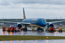 Tổ lái Vietnam Airlines gặp sự cố khi cất cánh tại Đức