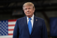 Ông Trump: Iran cố kéo dài chiến sự để tác động đến bầu cử Mỹ