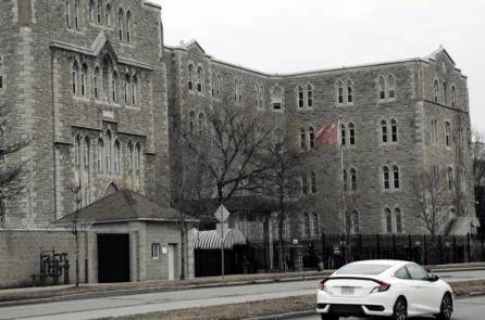 Citizen Lab: Bắc Kinh “thường xuyên giám sát” người bất đồng chính kiến tại Canada