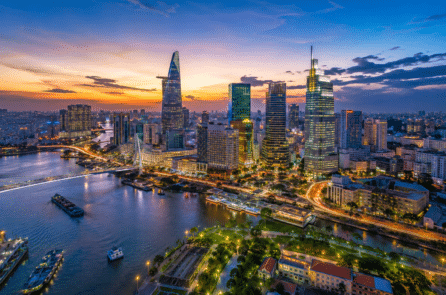 Bộ Chính trị: Đến 2030, TP.HCM trở thành trung tâm tài chính quốc tế