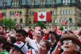 Canada mời 229 bác sĩ nước ngoài nộp đơn xin định cư