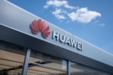 Lợi nhuận Huawei giảm 36,8%, nhiều mẫu điện thoại tăng giá