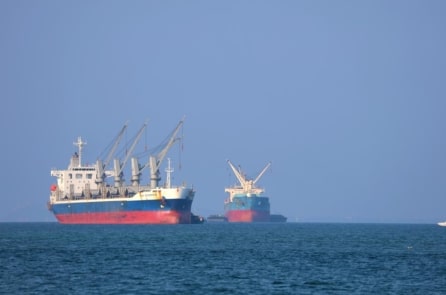 Bộ trưởng Năng lượng Mỹ: 17 triệu thùng dầu đi qua Eo biển Hormuz trong một ngày