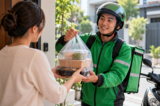 Sàn giao đồ ăn có thể phải liên đới bồi thường khi xảy ra vi phạm an toàn thực phẩm 