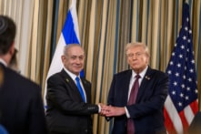 Blog: Sau bầu cử giữa kỳ, ông Trump nhiều khả năng lại đánh mạnh Iran