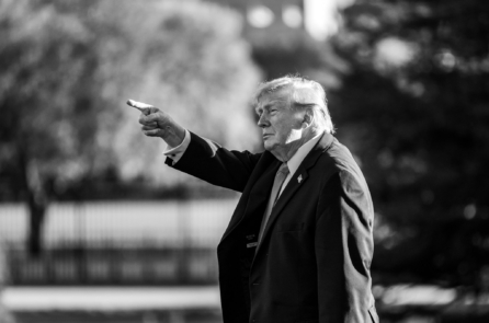 Ông Trump: “Chúng tôi sẽ xử lý Cuba trên đường trở về từ Iran”