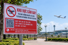 Đà Nẵng cắm biển cấm flycam quanh sân bay, cảnh báo phạt tới 40 triệu đồng