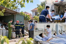 Hà Nội: 42 người nhập viện nghi ngộ độc khí, 6 ca chuyển Bạch Mai