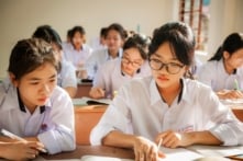 Bộ GD-ĐT lấy ý kiến dự thảo: Thi vào 10 chỉ còn Toán, Ngữ văn