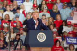 Ông Trump treo thưởng một triệu USD cho tin báo gian lận bầu cử dẫn tới kết án