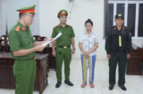 Khởi tố chủ trang trại dùng chất cấm tạo nạc cho 2.349 con heo