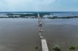 Nga, Ukraine bắt đầu sơ tán dân Oleshky trong đợt ngừng bắn do bà Melania làm trung gian