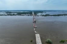 Nga, Ukraine bắt đầu sơ tán dân Oleshky trong đợt ngừng bắn do bà Melania làm trung gian