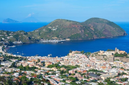 Động đất 5,5 độ ngoài khơi Sicily: Ý phát cảnh báo sóng thần, sơ tán trường học