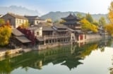 Trung Quốc: Hơn 2.800 cổ trấn nhân tạo, chưa đến 300 nơi trụ lại
