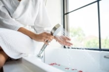 Tắm cũng có những điều kiêng kỵ! Cẩn thận với những sai lầm bạn mắc phải hằng ngày